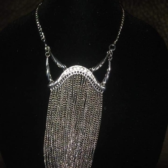 Accessories - Picture 3 of 8